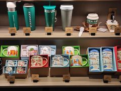 -星巴克臻选(上海今潮8弄店)