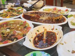 -华冠悠岚·庭院餐厅(青城后山店)