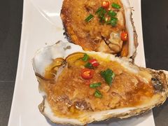 烤蒜蓉粉丝生蚝-鸭绿江海鲜烧烤大排档(杏林街店)