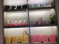 -咪咪专业脱毛连锁机构