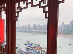 -小天鹅火锅·一线江景洪鼎旗舰店(洪崖洞店)
