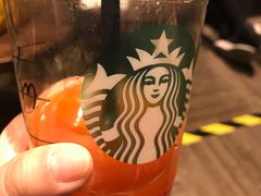 -星巴克臻选(南京金茂览秀城店)