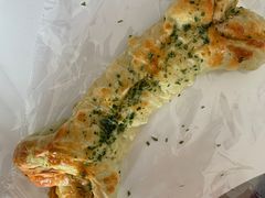 菠菜肉骨头-奈雪的茶(青岛卓悦里INTOWN店)