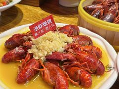 -霸气大叔干锅鸭头·龙虾烧烤·川菜·赛事直播(三里屯店)