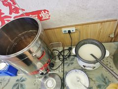 -渝之汇牛肉豌杂面