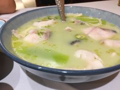 酸汤黑鱼片-席家花园(巨鹿花园店)