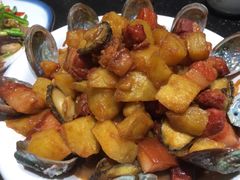 鲍鱼烧肉炖土豆-双海酒店·海鲜家常菜(南戴河店)