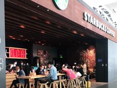 门面-星巴克(广州南站A18检票口楼上)