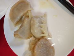 -乌兰湖畔草坪轻奢营地