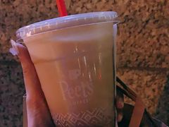 -Peet's 皮爷咖啡(东湖路手作店)