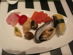 -万达文华酒店·48F云端窗景美食汇自助餐厅