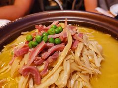 -吴越荣记苏州菜·松鼠桂鱼100%活鱼现做(斜塘老街店)