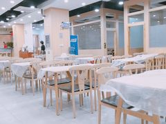 大堂-江城燕子大排档(江汉路步行街店)