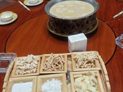 -希拉穆仁草原