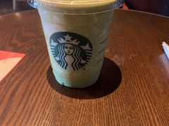 -星巴克臻选(上海长风大悦城店)