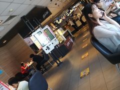 -麦当劳(红旗路店)