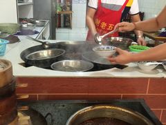 -谢老五跷脚牛肉·非遗传承店