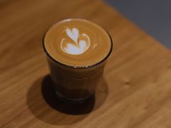 澳白-Punchline Coffee&Roaster(同济大学店)