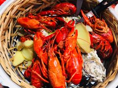 -龙虾风暴(松江店)