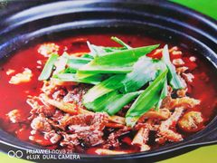 -张记老街里海鲜美食城(劈柴院店)