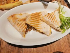 -玛格萝妮(汇智国际商业中心店)