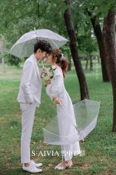 -雪中彩影婚纱摄影·微光艺术中心