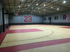 -大鹏体育·RUCKER篮球公园(西沣一路店)