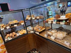 -CARINO BAKERY&CAFE(人广来福士店)
