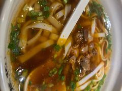 -湘人龙记老长沙米粉(鸟巢店)