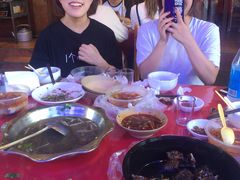 -谢老五跷脚牛肉·非遗传承店