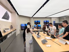 -华为智能生活馆(上海中山公园龙之梦)