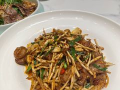 -万重锦·人文川菜馆(骡马市店)