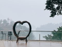 -华凌山庄·隐湖栖