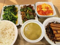 肥西老母鸡汤-老乡鸡(上海世纪大都会店)