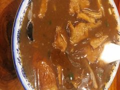 -清真高老大牛排胡辣汤(嵩山路总店)