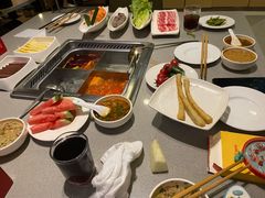 -海底捞火锅(宝龙广场夜宵主题店)