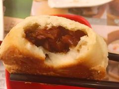 酥皮焗叉烧包-添好运点心专门店(深水埗店)