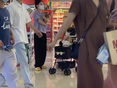 -好特卖HotMaxx(杭州滨江宝龙城店)
