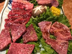 -炼火烤肉店