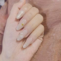 -晨·艺美甲美睫