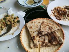-相聚青山餐厅(阎河路店)