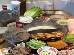 -赵美丽·重庆社区火锅·直营店(火车东站·中豪国际店)