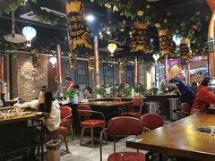 大堂-·缸桶屋·韩式牛肋条自助烤肉(西湖D11店)