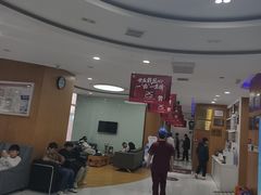 -雅悦齿科(顾村公园店)