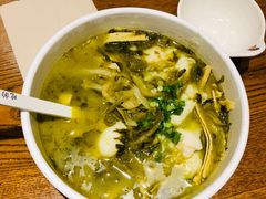 -渝是乎川渝小炒(新世界百货望京店)