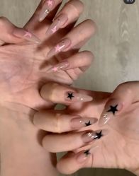 -悦指间美甲美睫