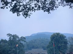 -峨眉山报国寺