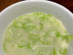 -屋里饭菜·湘菜馆(火车站店)