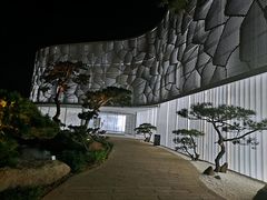 -罗红摄影艺术馆