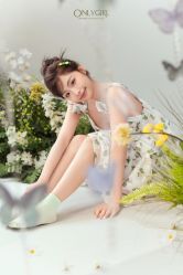 -onlygirl摄影美学馆高端定制(江滩店)